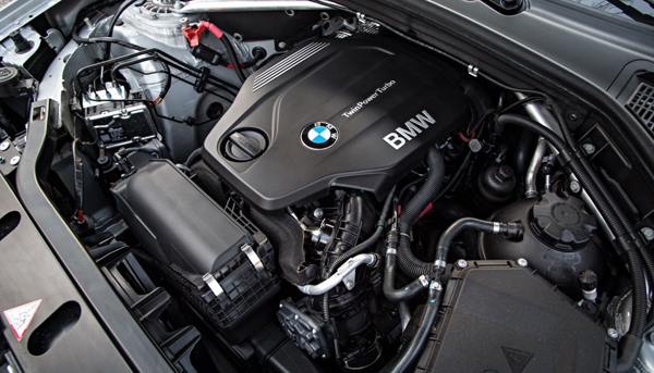 Двигатель BMW фото
