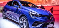 В Renault раскрыли, появится ли европейский хетчбэк Clio в России